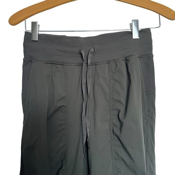Lululemon Dance Studio Jogger Pull On Pants Olive Green Gym Athletic Size 4 - Picture 5 of 11